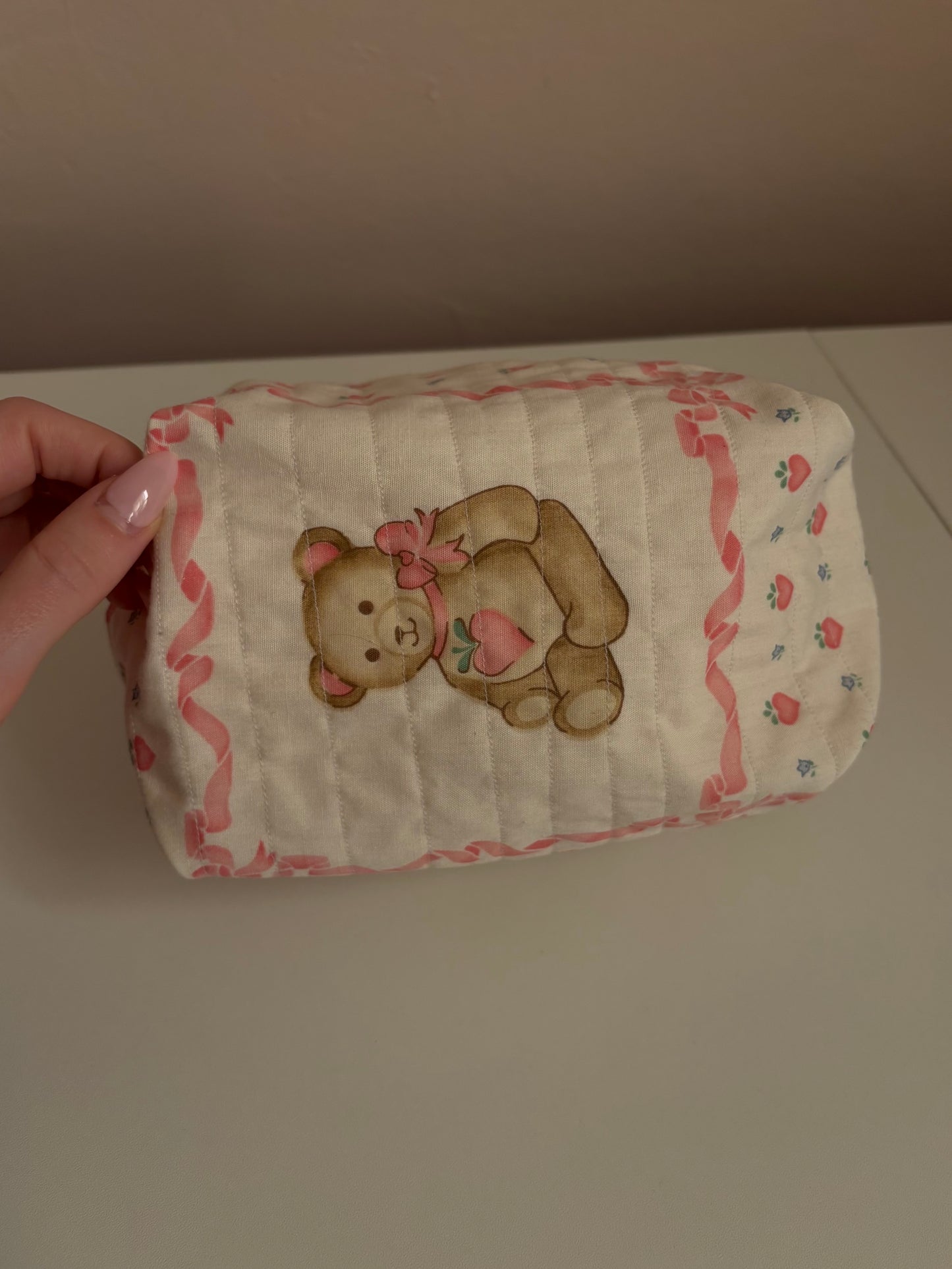 teddy kiss makeup bag