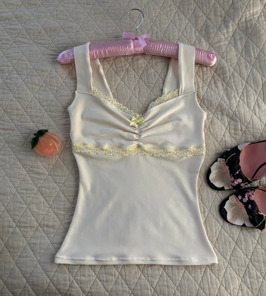 Lemon squeeze top