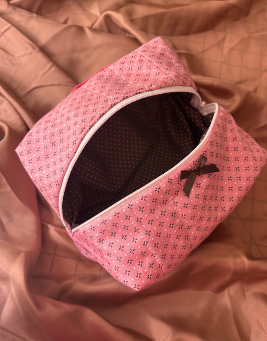 Teacup makeup bag