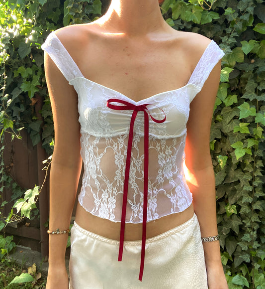 Blair Top in the daisy color